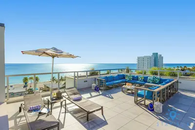 Image de Hollywood Beach Boardwalk, Amazing Rooftop Pool