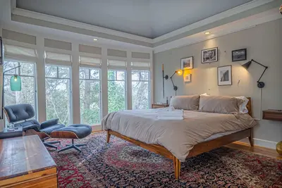 Image de Spacious 3br Midtown Home | Grad Family Stays