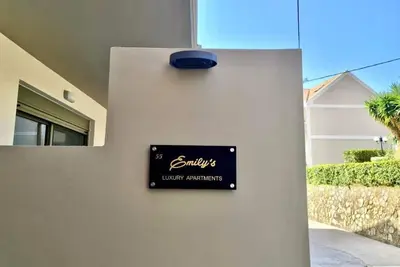 Image de Emily’S Luxury Apartments