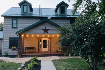 Image de Kc House Cozy Country Home. Enjoy the country life!