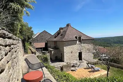 Image de Maison au Bord de la Falaise