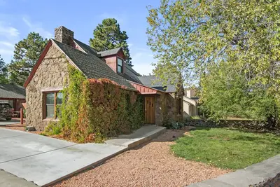 Image de Beaver Street Trio - 3 Adjacent Homes, Fenced Yards, Ac, W/D, 1g WiFi, Smart TVs