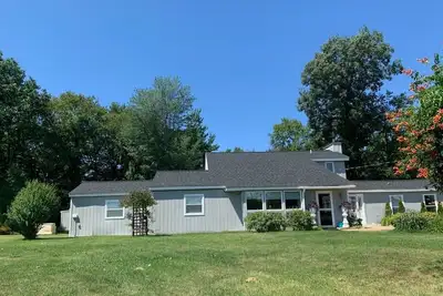 Image de Spacious Family Ranch - 7miles to Traverse City Equestrian Park, Flintfields
