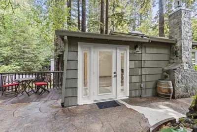 Image de Cozy two bedroom Guerneville getaway