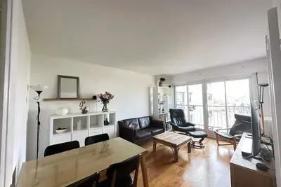 Image de Paris Centre. Appartement familial calme et ensoleillé