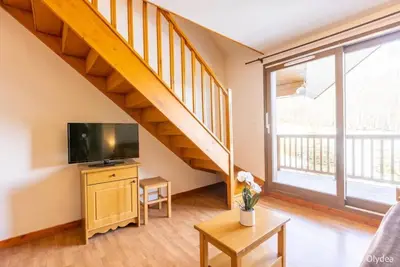 Image de Charming Family Getaway w\/ Sauna, Near Slopes, Pet-Friendly, Amazing Views
