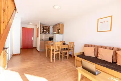 Image de 2 Group & Family-Sized Units with Kitchenettes | Pet-Friendly | Steps to Slopes