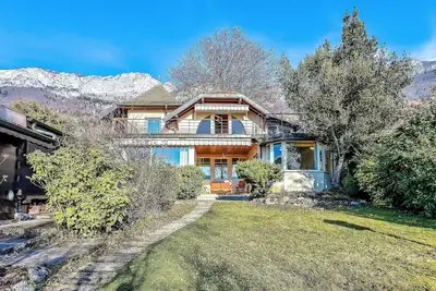 Image de Beautiful home in Veyrier Du Lac
