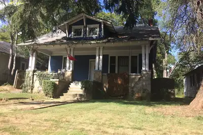 Image de 5 minute walk to Atlanta Beltline, and 5 minute Drive to Downtown Atlanta.