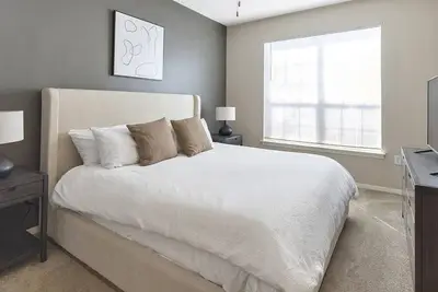 Image de Landing at The Grove at Germantown - 1 Bedroom in Hunters Run
