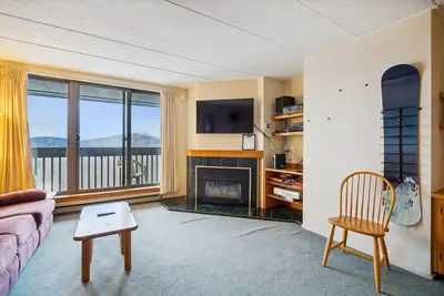 Image de Pinnacle F21, 3 bedroom 2 bath with shuttle to the slopes every day of the week.
