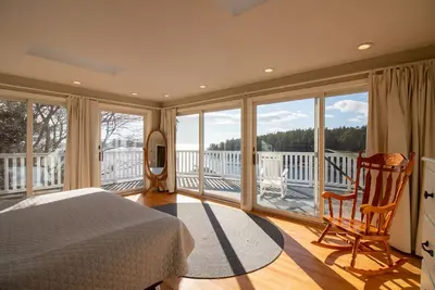 Image de Fantastic Waterfront Views