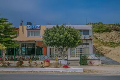 Image de 3 Bedroom apartment (150m2) - 300 meter away from the beach