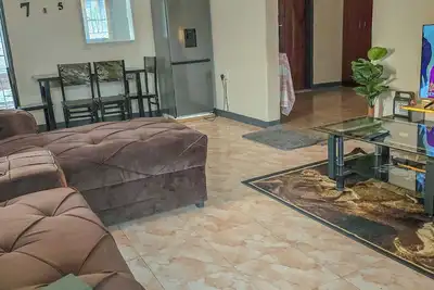 Image de EagleWeavers Nest: 2-Br Self-Catering, Fully Equipped, Near Airport & Town! \"