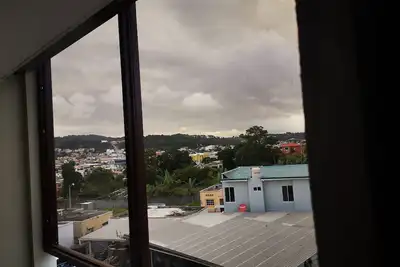 Image de Well-located new condominium