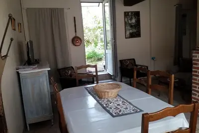 Image de Maison d'hôte pittoresque avec jardinet, calme, animaux de compagnie bienvenus!