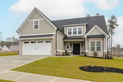 Image de Large, Luxury, Family-Sized Home with Game Room, Screened Porch & Exercise Area
