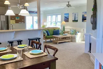 Image de Lovely Canalfront Condo in the Heart of Hatteras Village