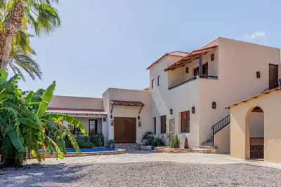 Image de Casa Del Sol, the most recent addition to our compound. Beautiful decor, pool