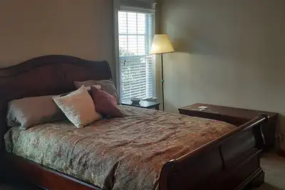 Image de Peaceful 2-bedroom house within gated community in Greensboro, Georgia