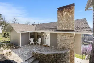 Image de New Listing! Welcome to your Amazing Retreat! \n Great for couples or families! \n