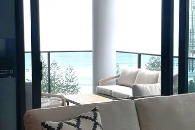 Image de Boardwalk Burleigh Beach Best Location
