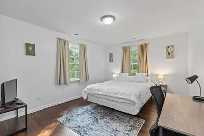 Image de $ Cozy 1br 1ba Apartment: Near Fort Gregg-Adams $