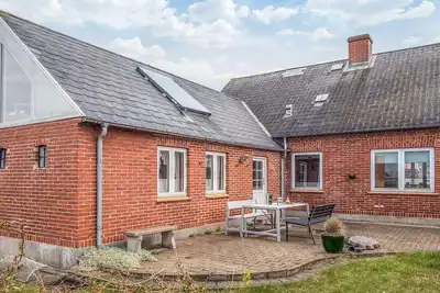Image de Maison de vacances pour 5 a Læsø-By Traum