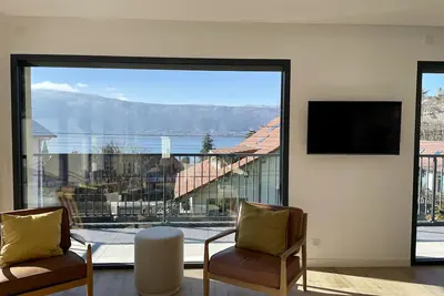 Image de Maison à 5min à pied du Lac