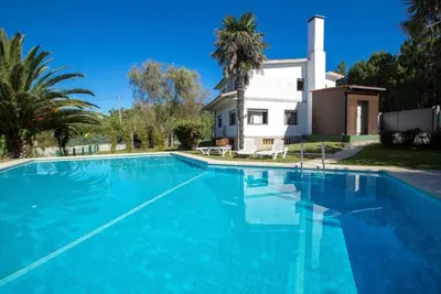 Image de House - 3 Bedrooms with Pool WiFi and Sea views -
