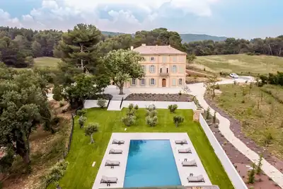 Image de Sublime Bastide nichée dans la campagne aixoise à 10mn du cœur d’Aix-en-Provence