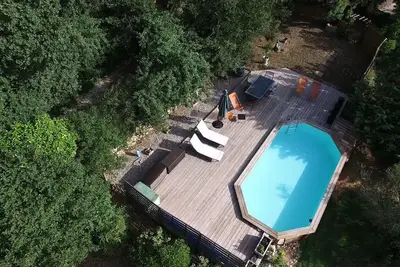 Image de Logement entier : hébergement - Piscine-La Bouilladisse, France