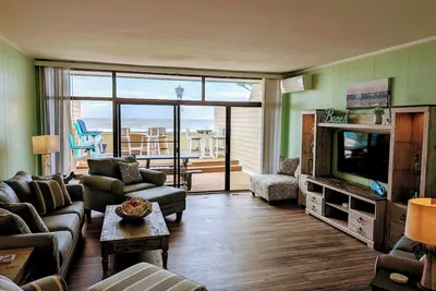 Image de Oceanfront 5br Townhome on Bethany Boardwalk