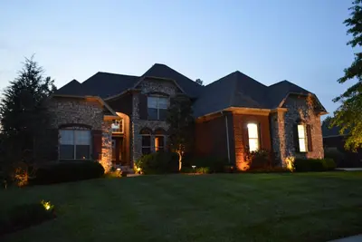 Image de Do Derby Right! Beautiful 5-bedroom house with pool, hot tub and gym.