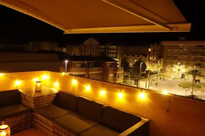 Duplex\/Penthouse Miramar sur le toit - 250 m de la plage de sable :