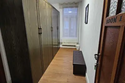 Image de Beautiful, Renovated Fully Self Contained Room