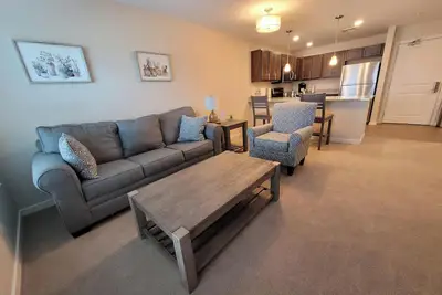 Image de 1-Bedroom apartment in Fenton, Mi with Wi-Fi, Fitness Center, & in-unit Laundry!