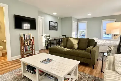 Image de 2br Home in Bar Harbor / Town Hill [Deer Run]