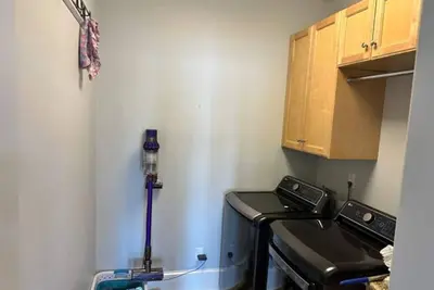 Image de Tranquil Lakefront Home / Lake Norman Nc / Denver Nc\n