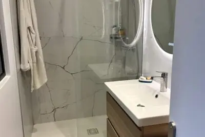 Image de Logement entier : appartement - Neuilly-sur-Seine, France
