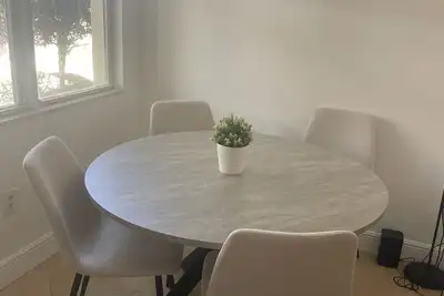 Image de apartment in the center of miami beach very clean with a beautiful garden and ac