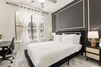 Image de Stylish 1br w/ Fast WiFi, Parking & Near Top Frisco Attractions