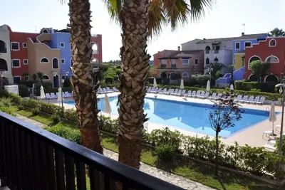 Image de Borgo San Basilio: Penelope Apartment - With Pool And Day And Evening Entertainm