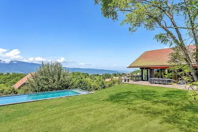 Image de Awesome home in Talloires-Montmin