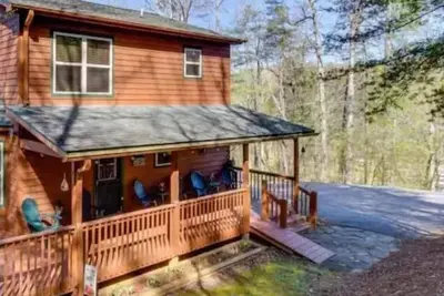 Image de North Georgia Mountain Getaway: 3 Br/3 Ba, Fire Pit & Game Room