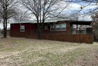 Image de Cross Timbers Country Cabin #2