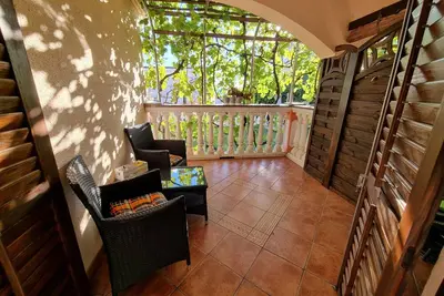 Image de Appartement d'une chambre avec la terrasse Crikvenica (A-22581-a)