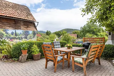 Image de Appartement \"Burgblick\" avec vue sur les montagnes, terrasse partagée et Wi-Fi