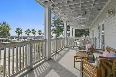 Image de Hotel Pass Christian King Suite 202