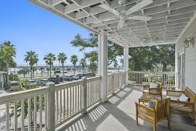Image de Hotel Pass Christian King Suite 201